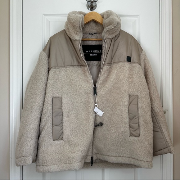 SOLD! on eBay WEEKEND MAXMARA Label-cut Anabela Logo Down Jacket.Size: IT40/US6. - Picture 9 of 16